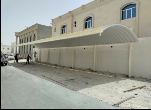 المظلات كويكسبان. في مودرن طبيلات