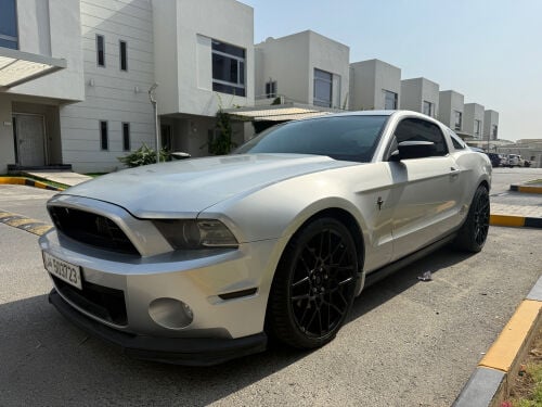 mustang low mileage 