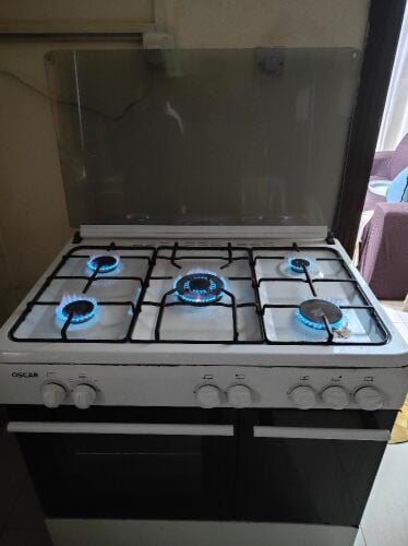 5 Burners Oscar cooking range