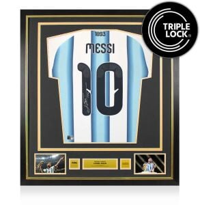 signe by Lionel Messi