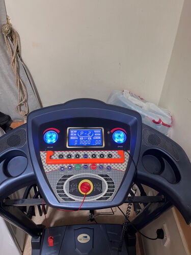 Sky land treadmill used-perfect 