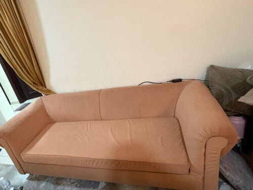ثلاثه كنبات كبار بحاله جيده جدا 