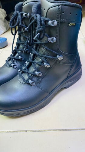 ‏New military boots 