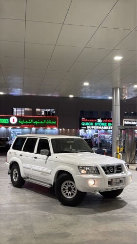 نيسان 4500