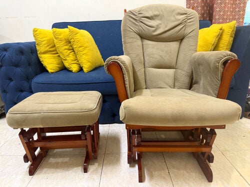 Deluxe gliding chair set