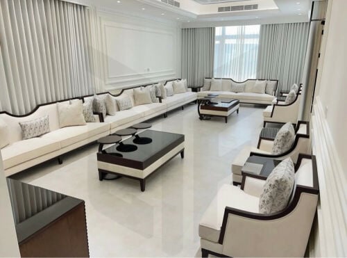 Sofa majlis Dahar Arde certain rola