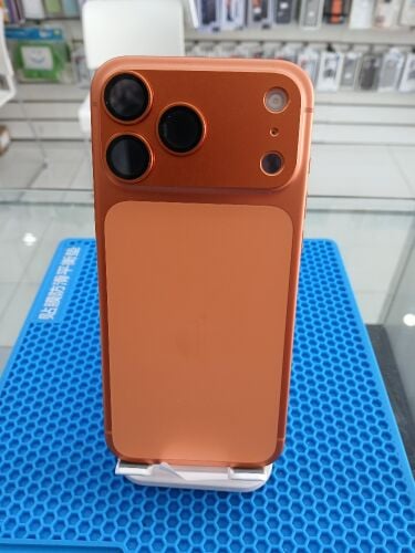 iPhone 17 Pro Max Sim