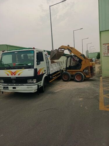 tata pickap for rent 77551525