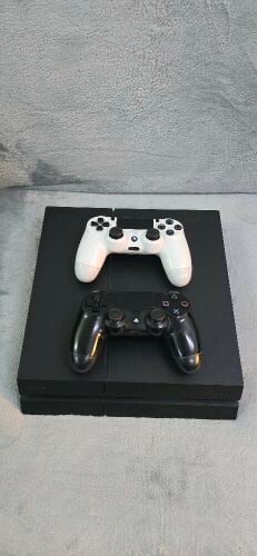 ps4  console 1TB  good condition
