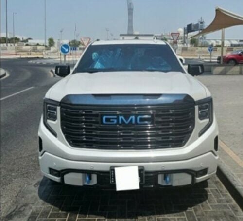 جمس دينالي