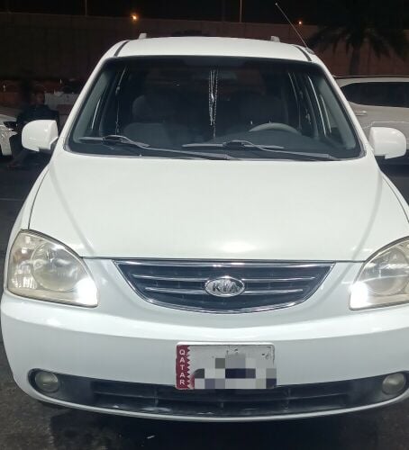 Kia carens
