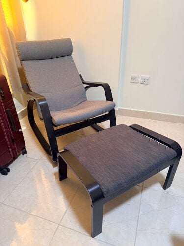 Rocking chair + Footstool