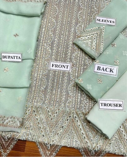 Pakistan’s dresses for women 