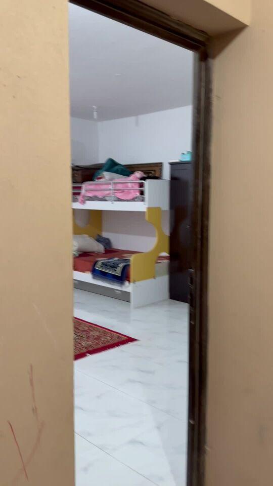 للإيجار شقة ابو هامور غرفه صاله 