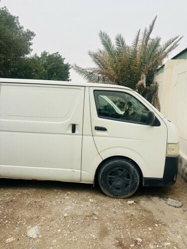toyota hiace scrap parts