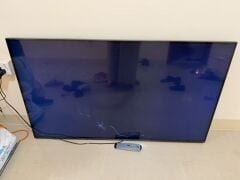 LG TV THE SCREEN IS BROKEN 