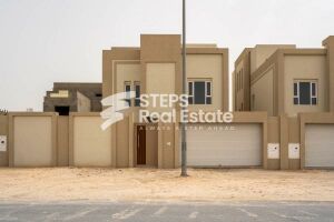 Standalone Villa With Modern Style