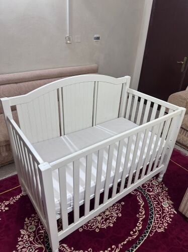baby bed with mattress