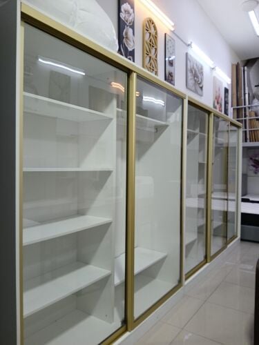 luxury sliding cupboard