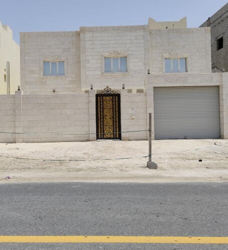 للبيع فله في الثمامه 600 متر