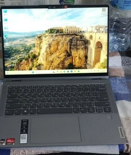 لابتوب مستعمل ونظيف مع التوصيل