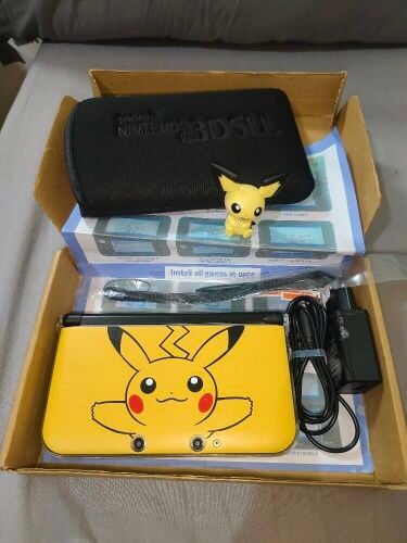 Nintendo 3DS XL Silver Modded