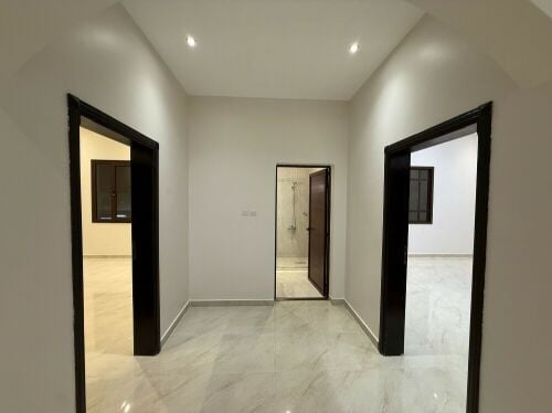 Villa for rent in Al Kharaitiyat
