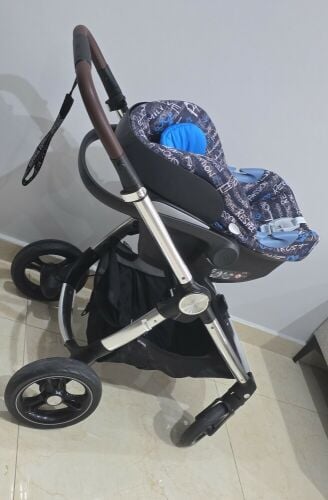 Premium Mamas &Papas Oscarro Travel