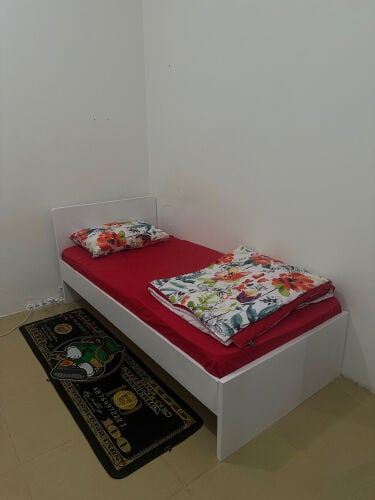 BED+ MATTERS + CABINET 