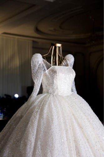 wedding dress 