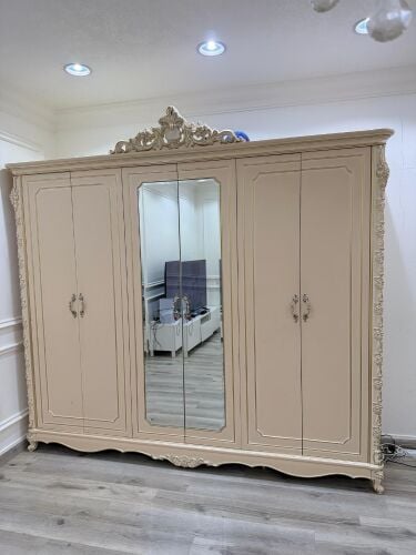 Home center cabinet