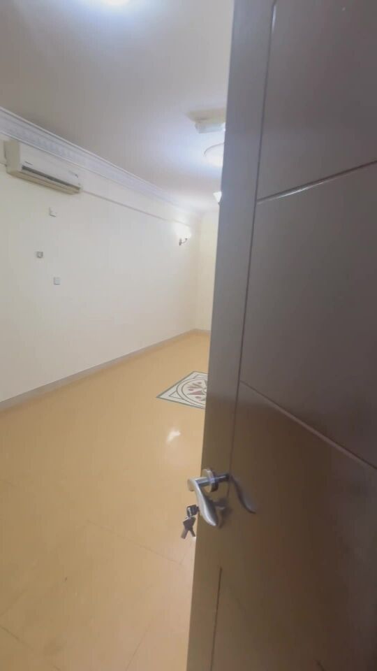 شقه للإيجار غرفتين بالنجمه 