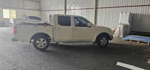 nissan navara