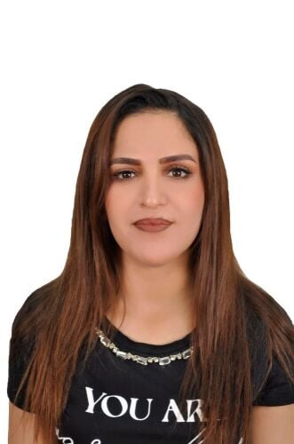محترفة مبيعات وتجزئة-خبرة 5 سنوات