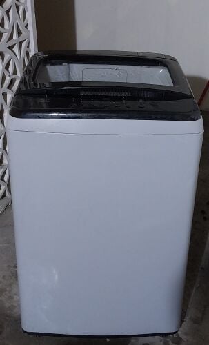 WASHING MACHINE FOR SALE.