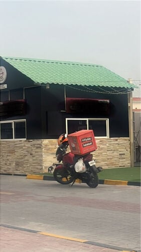Coffee shop for sale or partnership
