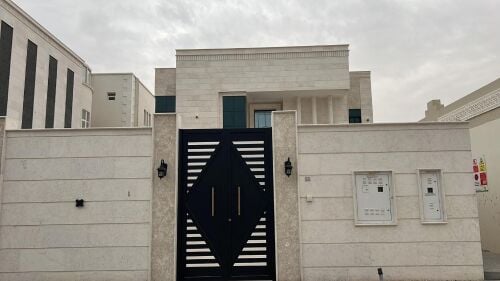 للبيع فيلا جديدة بالخيسة