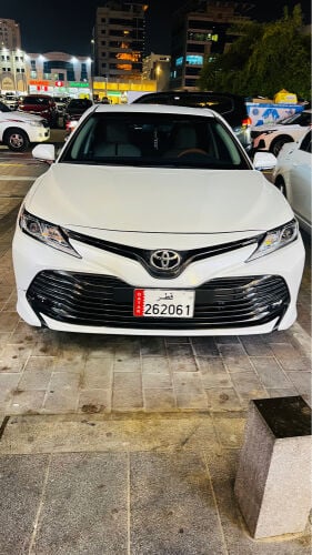 كامري جي ال اي 2020