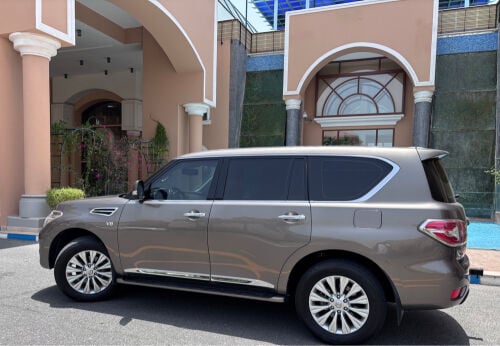 nissan patrol titanium V6 5.6l