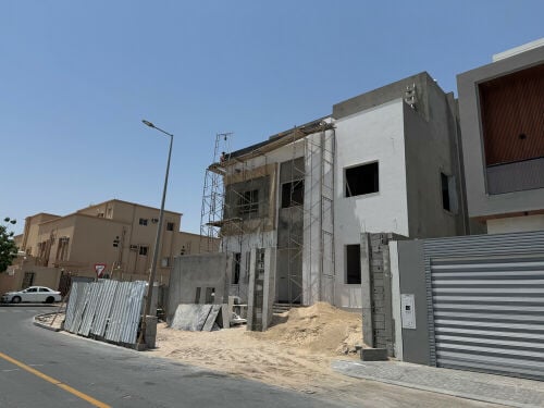 للبيع فلتين متلاصقتين المشاف 