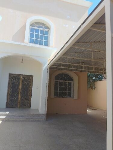 Al Duhail, behind Tawar Mall, villa