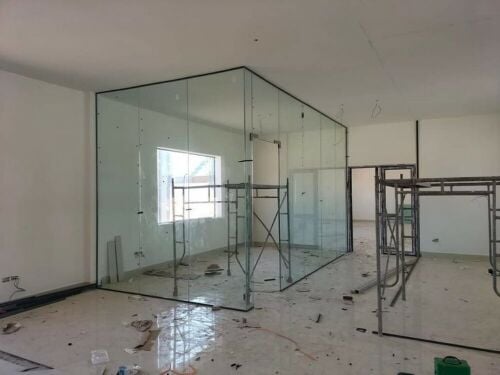 we do all tayp glass work, showroom