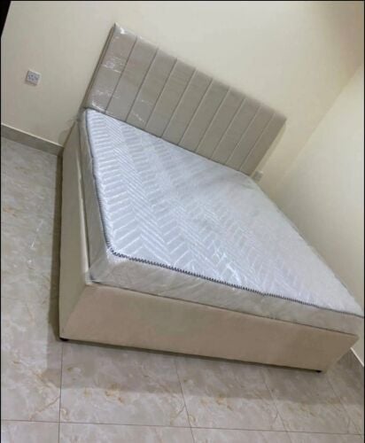 Bed mattress size  available