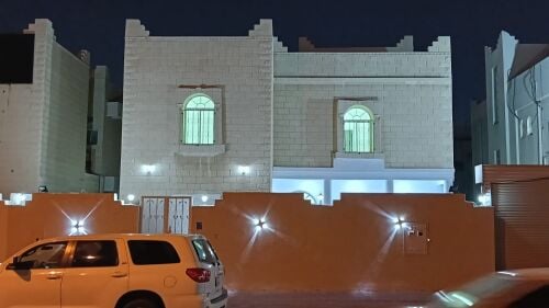 للإيجار فيلا في الريان