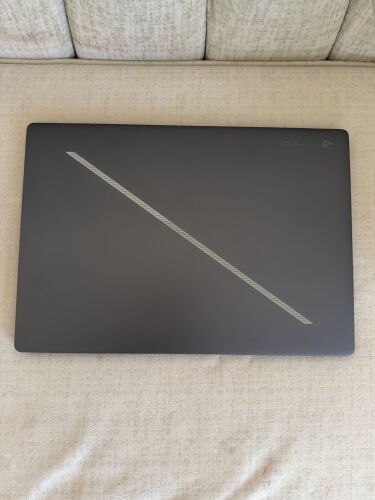 لاب توب اسس 