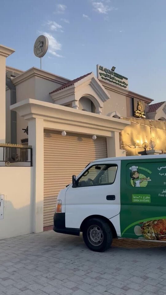 للإيجار فيلا في الدحيل