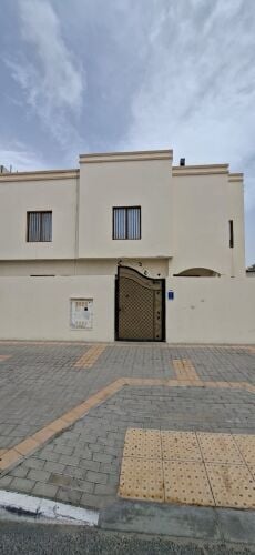 للإيجار فيلا الخريطيات متلاصقة