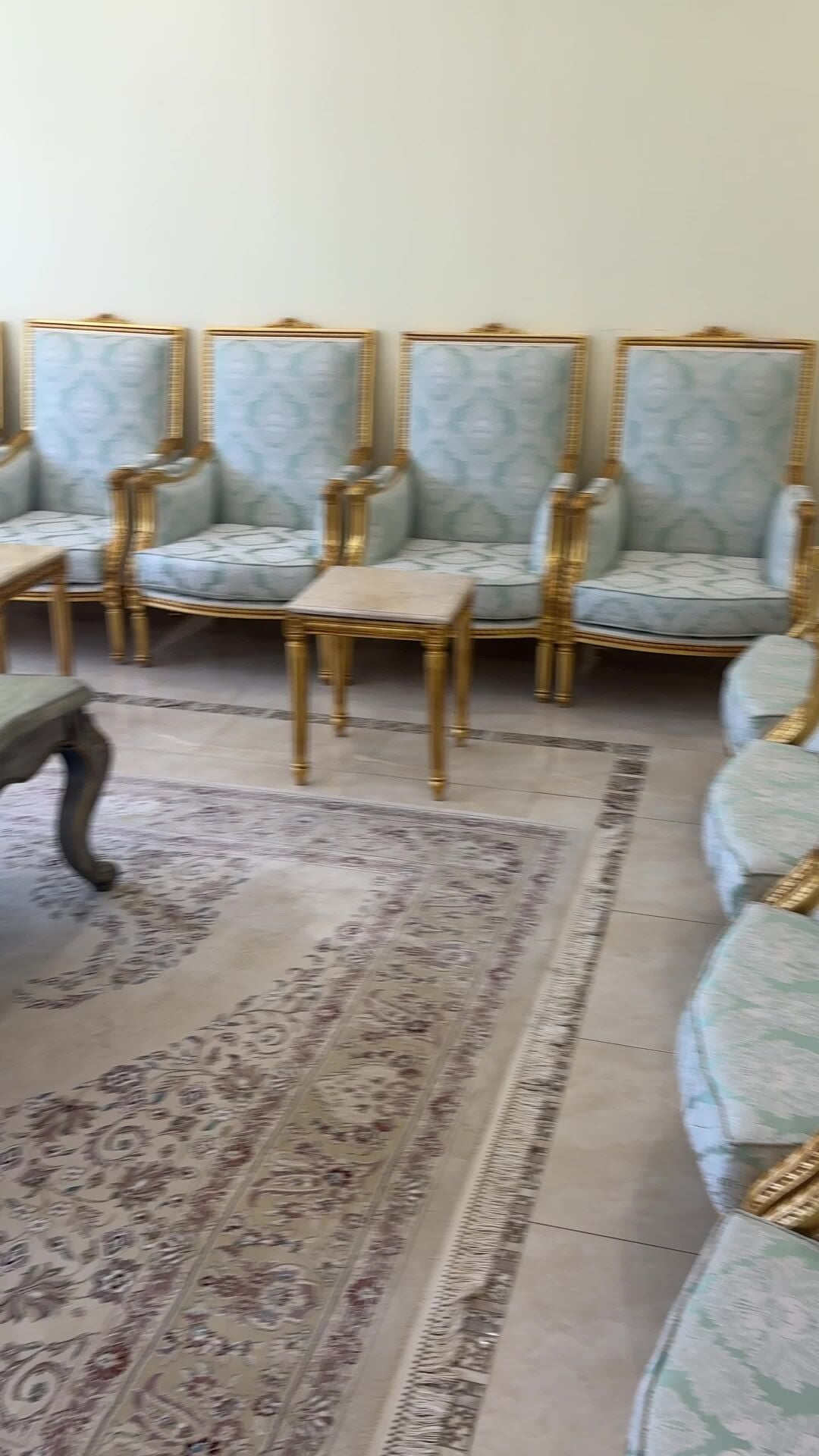 كراسي ميلسنا 