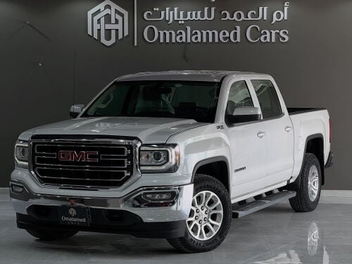 GMC SIERRA SLT 