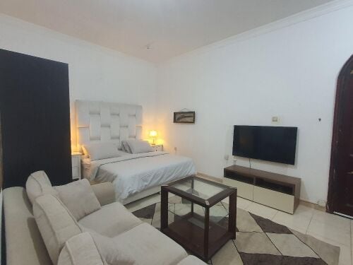 Furnished Studio in Gharafa